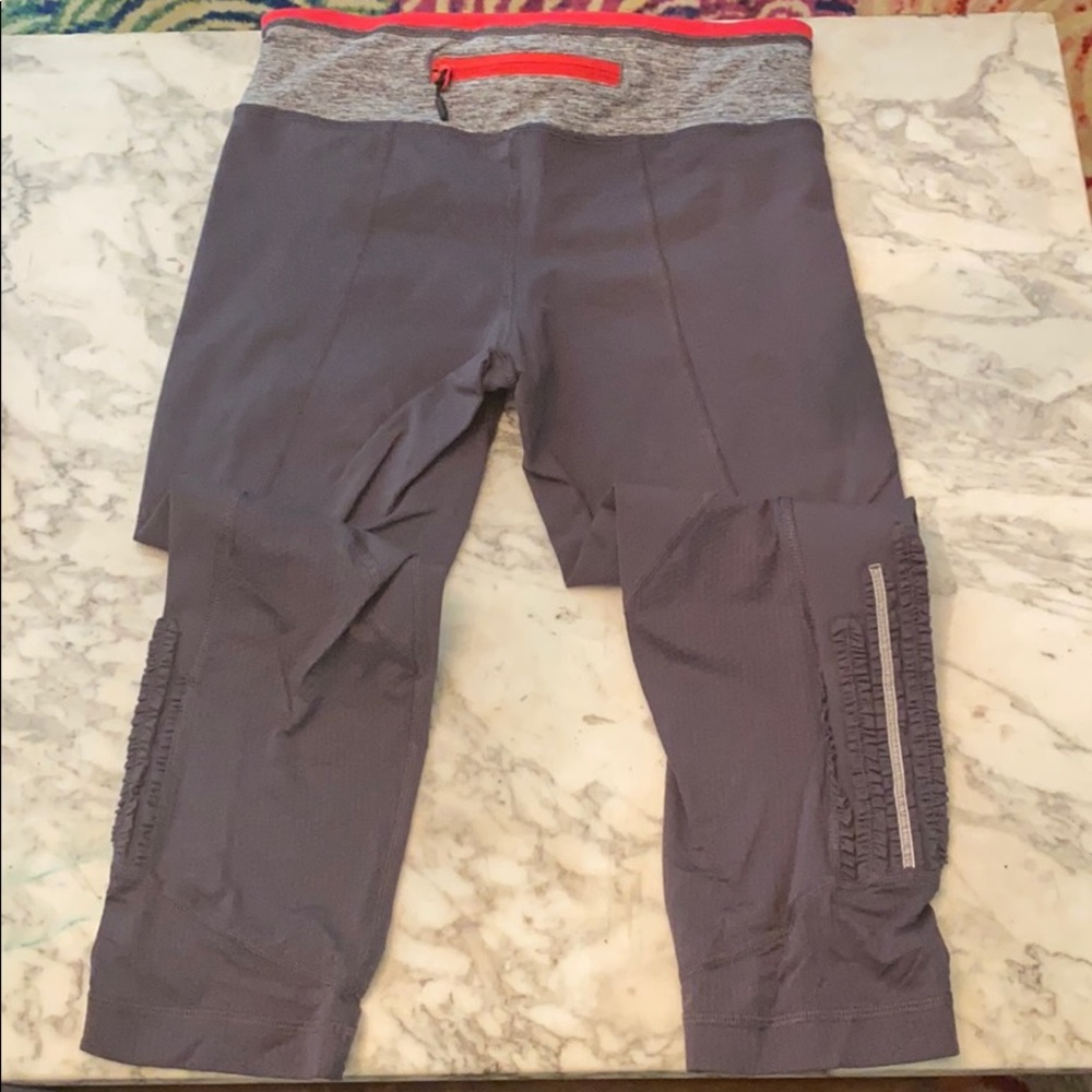 Ruffled lululemon running crops size 4